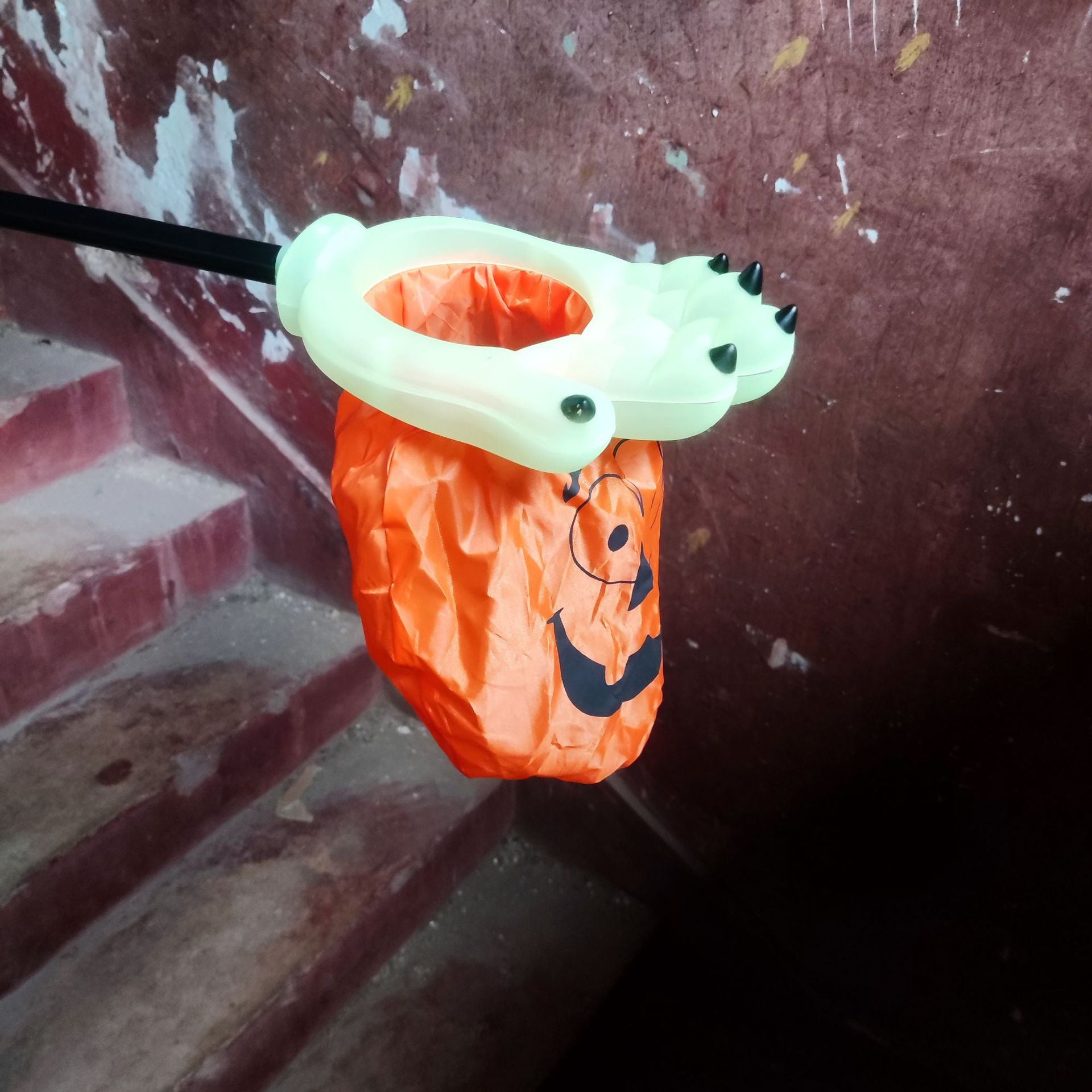 Deluxe Halloween Trick-or-Treat Candy Grabber Bag with Handle