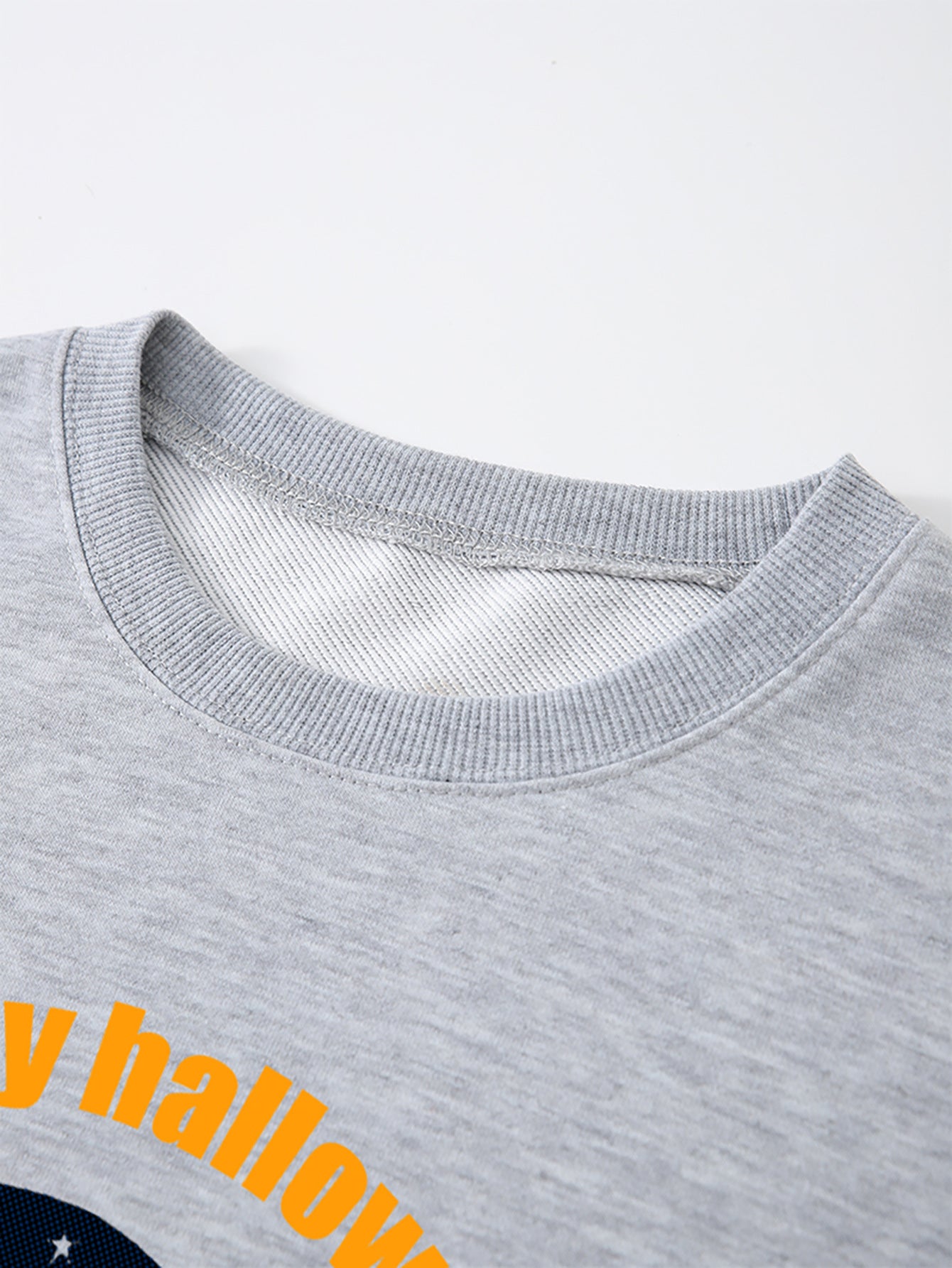 Deluxe Halloween Pumpkin Skull Graphic Crewneck Sweatshirt