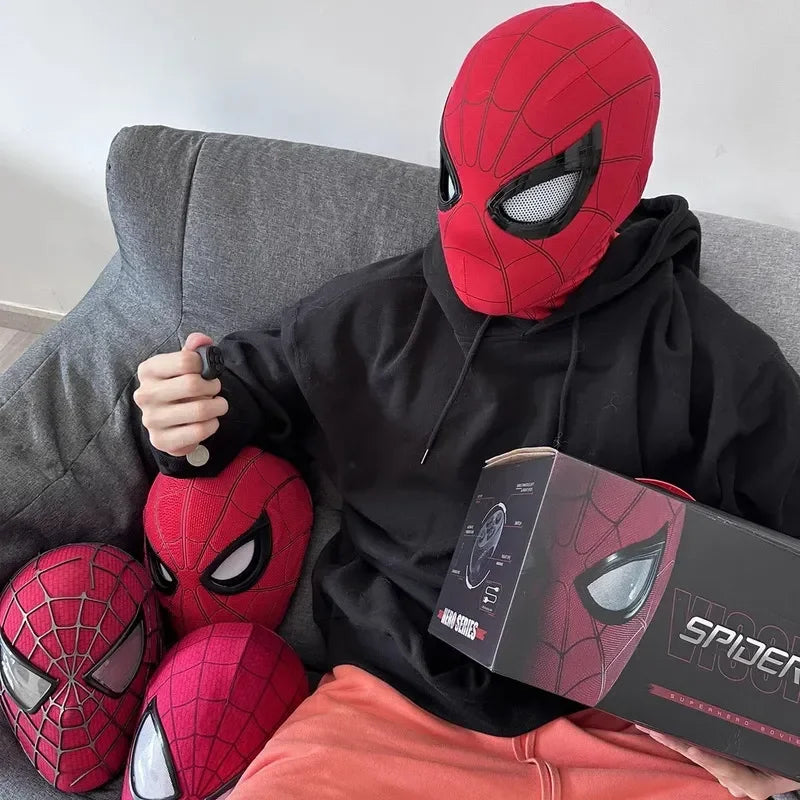 Deluxe 1:1 Spider-Man Electronic Mask with Moving Eyes & Ring Control